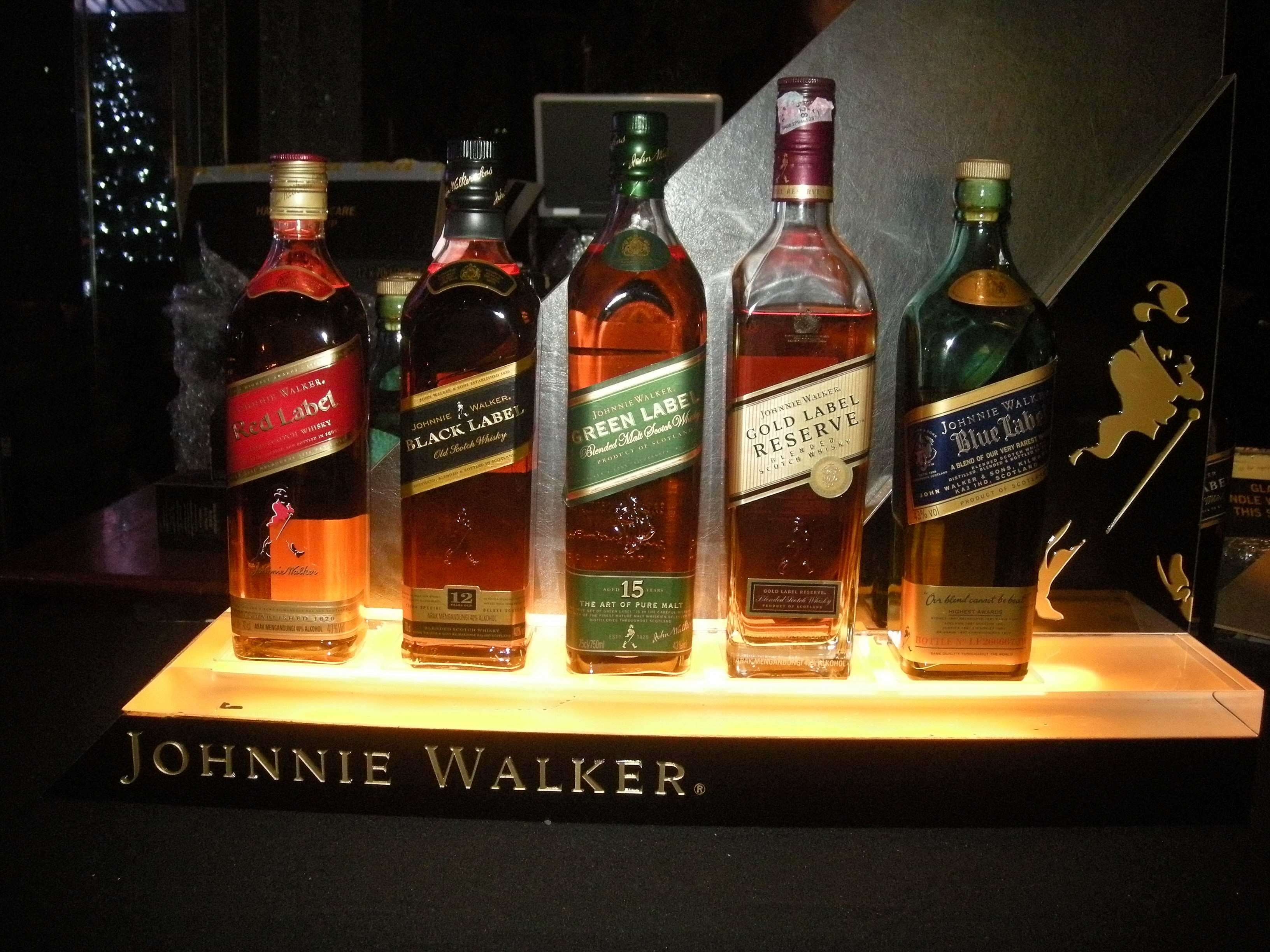 New Johnnie Walker Black Label Bottle Launch – timchew.net